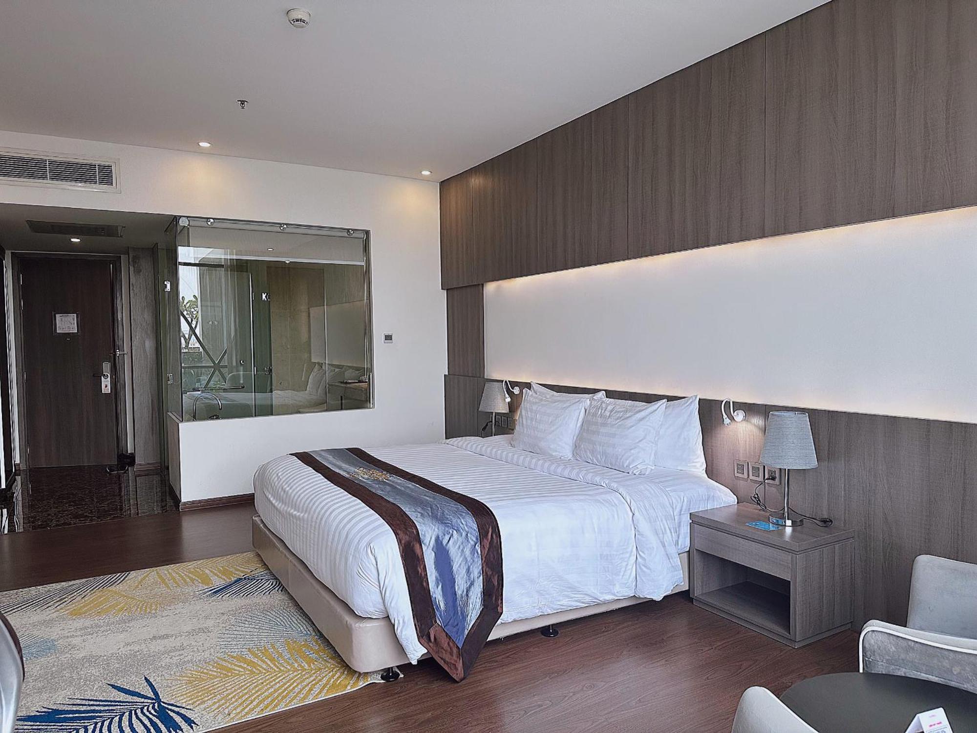The Mira Central Park Hotel Б'єнхоа Номер фото
